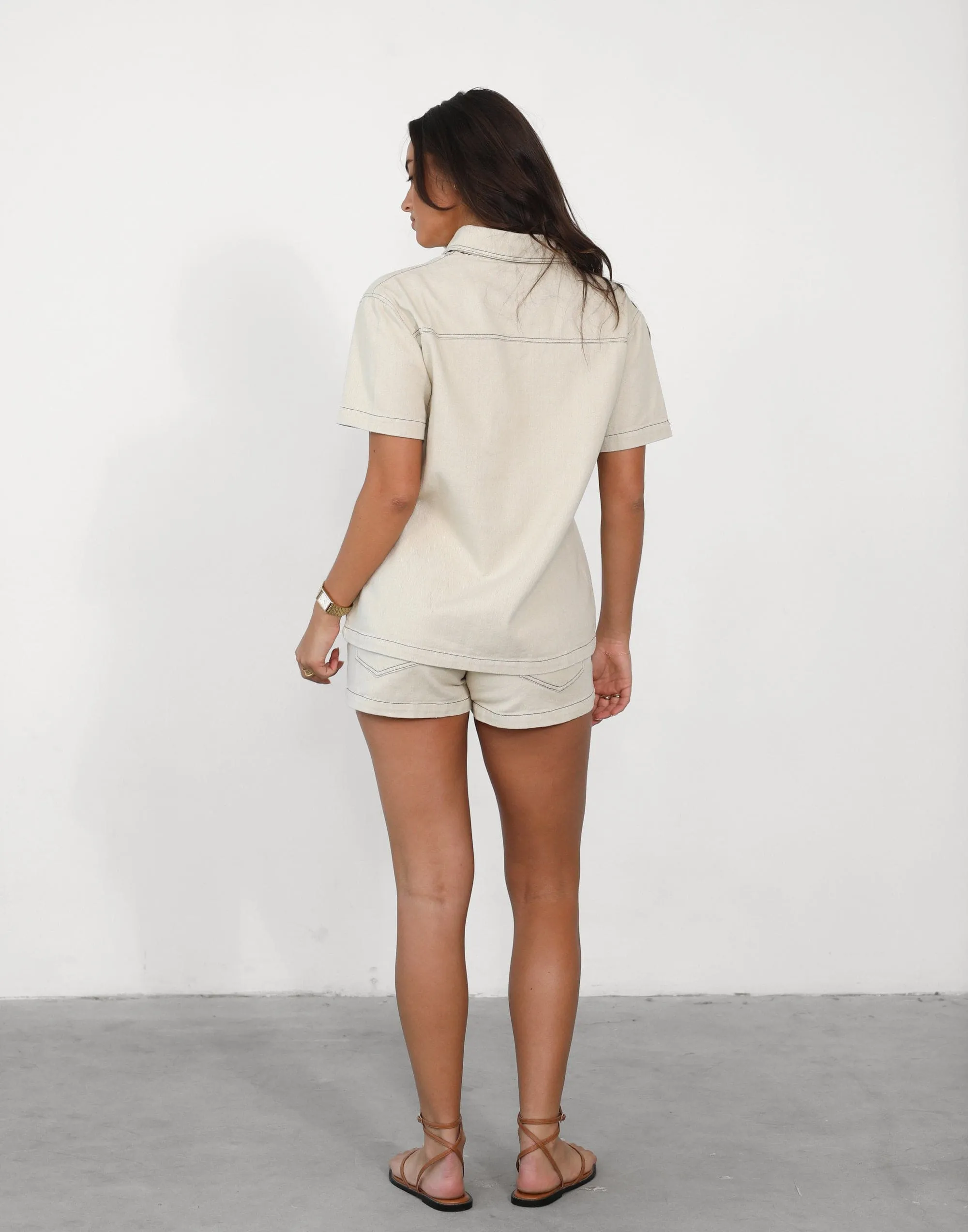 Elizha Shorts (Beige)