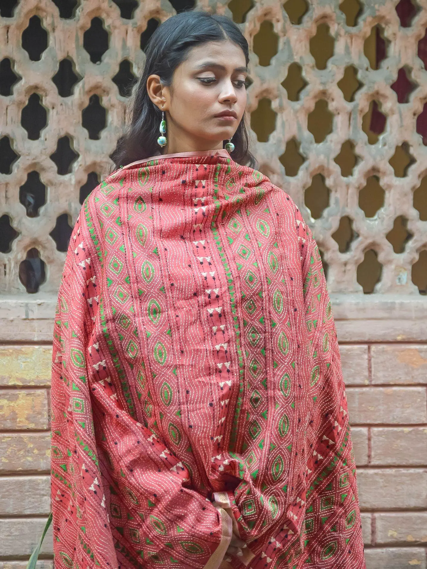 Kaisori Maheswari Kantha dupatta - Ruposhi