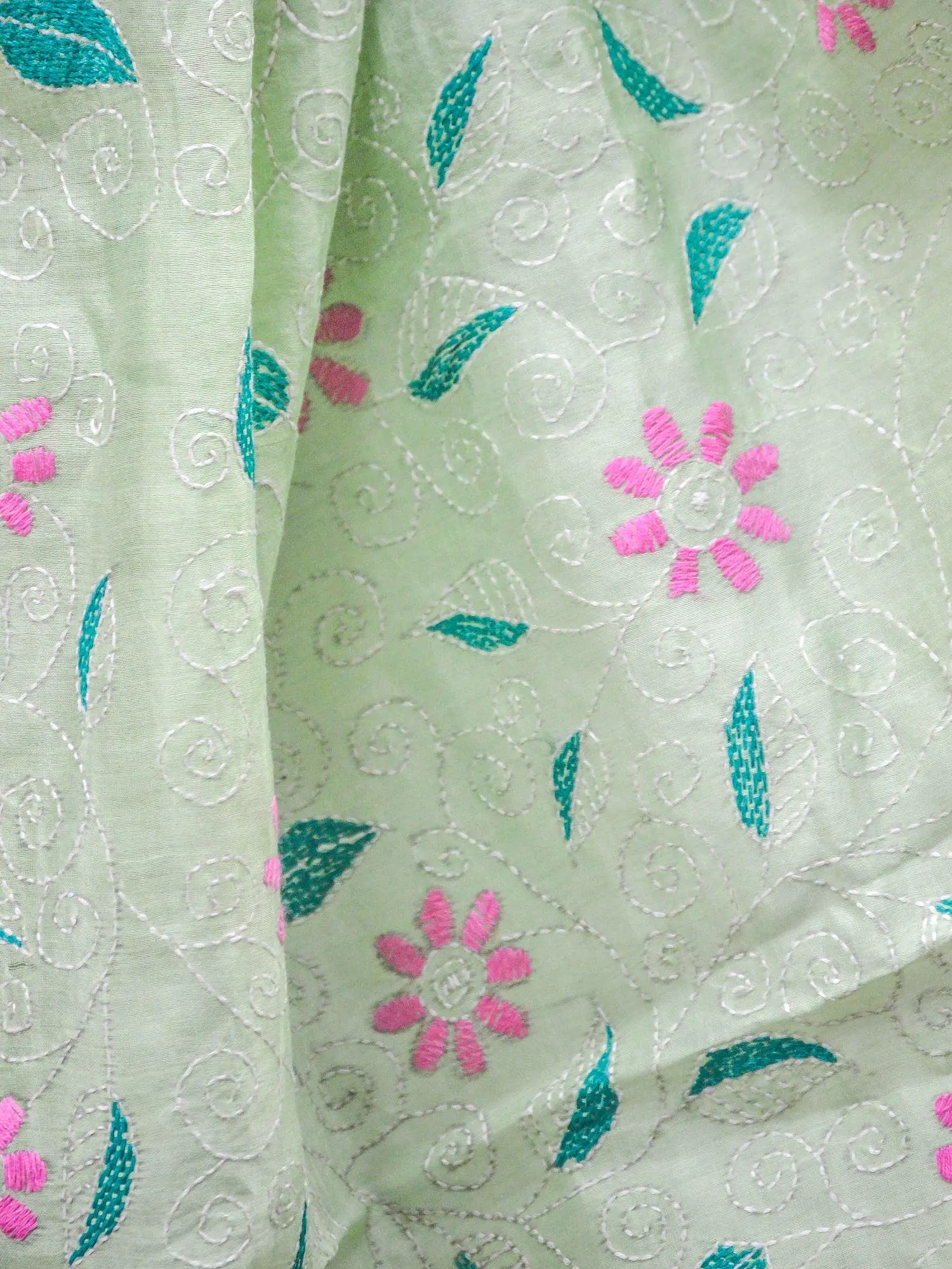 Kaisori Maheswari Kantha dupatta - Tillotoma