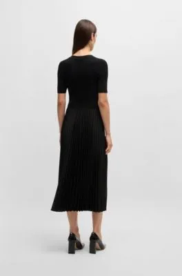 Mixed-material dress with plissé skirt