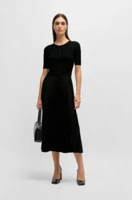 Mixed-material dress with plissé skirt