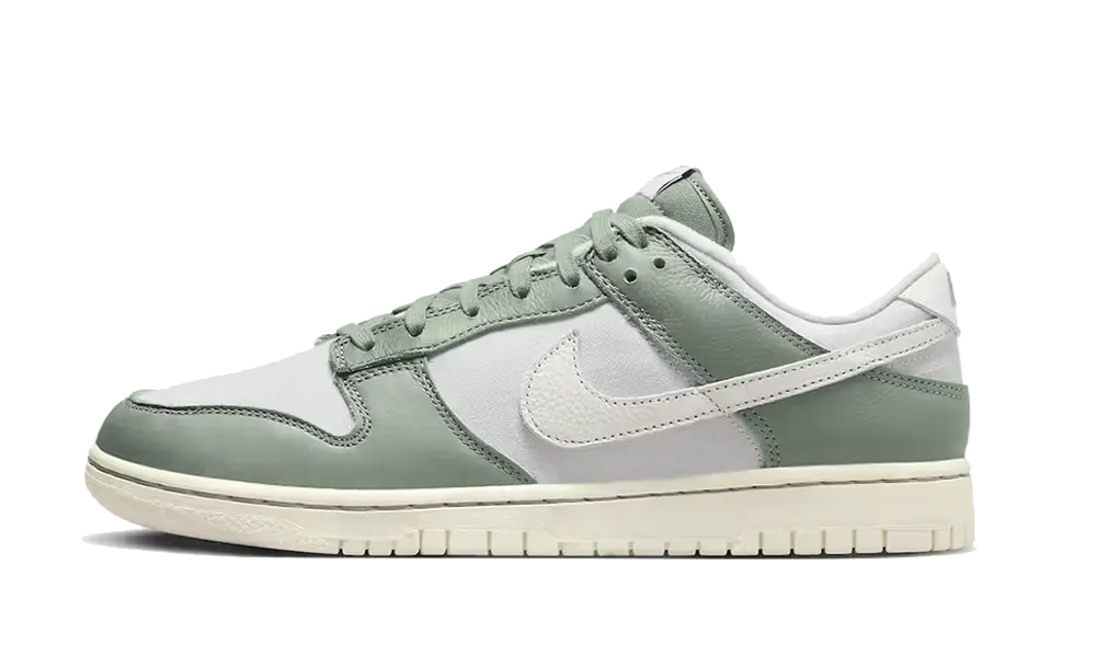 Nike Dunk Low 'Mica Green'