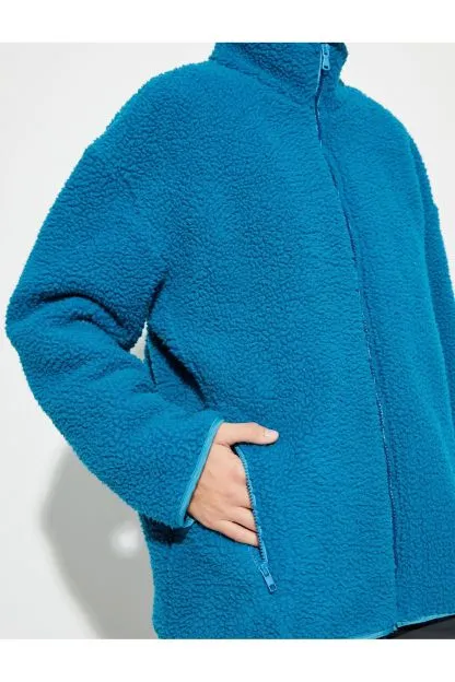 Oversize Outdoor Coat