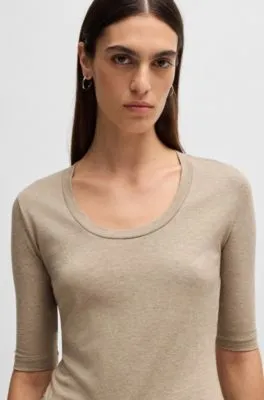 Scoop-neck top in wool and cotton