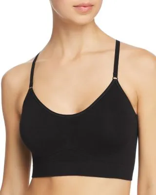 Seamlessly Shaped Convertible Scoop Neck Wireless Unlined Bralette